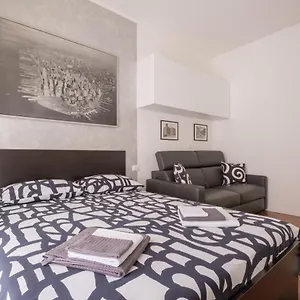 Apartment Galleria Del Toro, Bologna